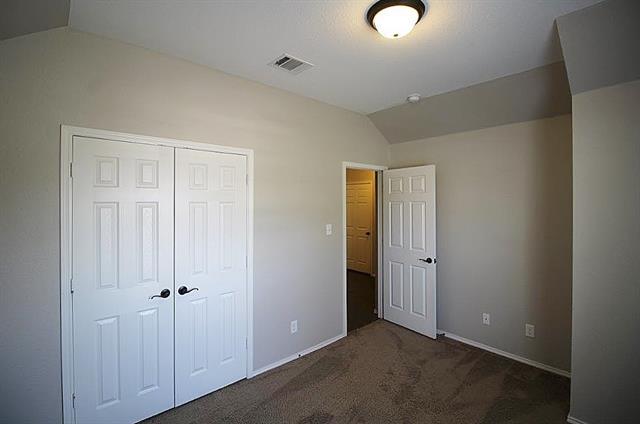 Building Photo - 138 Sierra Dr