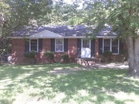 Building Photo - 161 Sharyn Ln