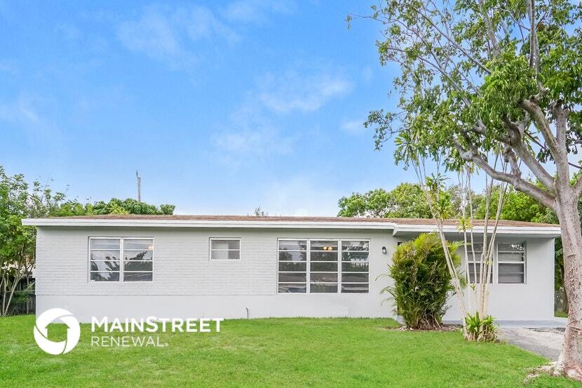 Primary Photo - 2664 SW 6th Ct