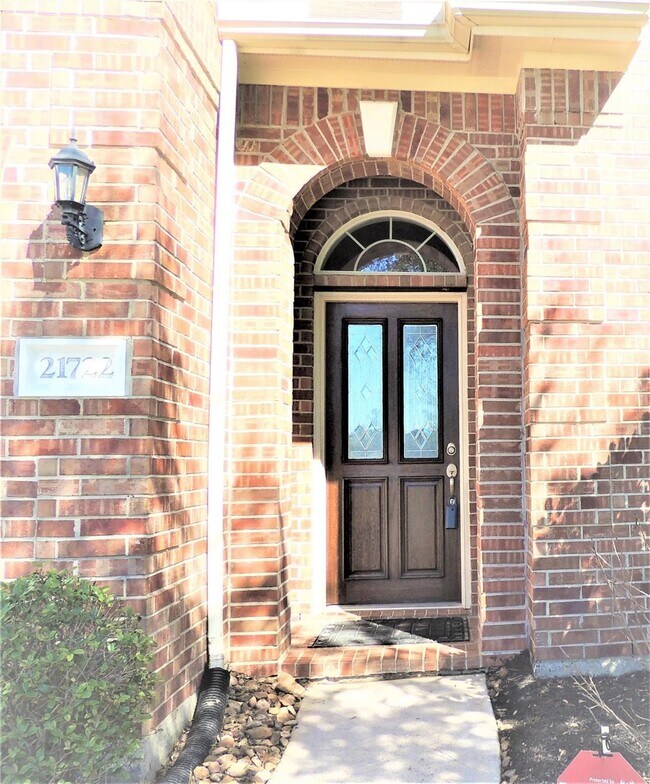 Building Photo - 21722 Mileham Ln