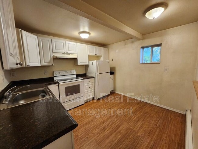 Building Photo - 5303 Eielson St