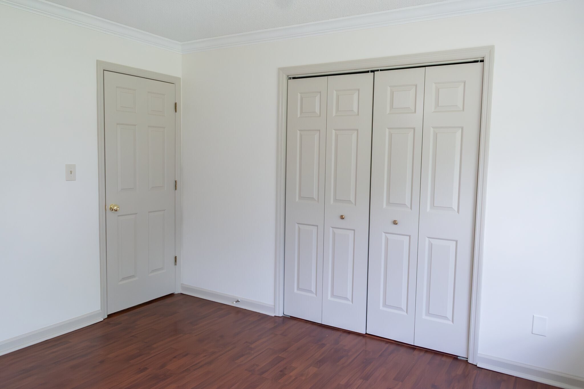 Building Photo - 140 Thomas Dr