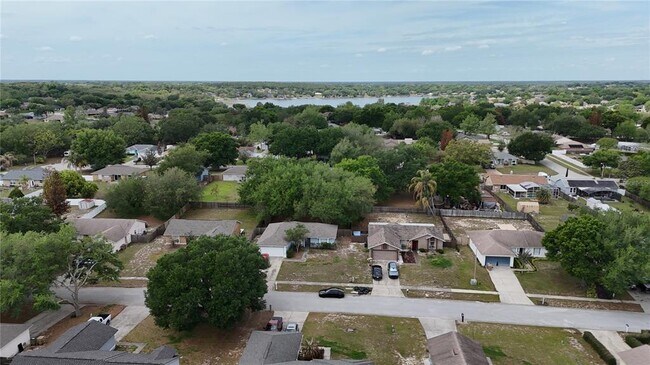 Building Photo - 10748 Siena Dr