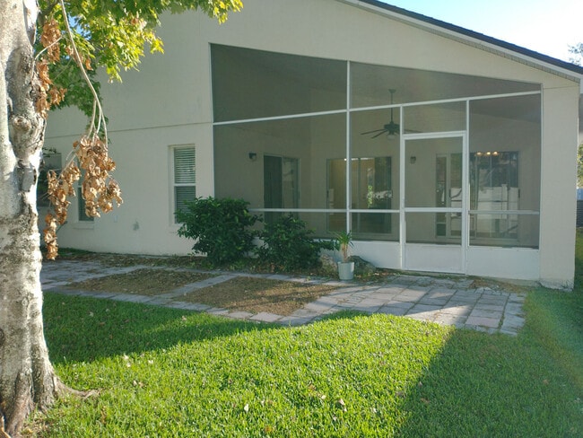 Building Photo - 8042 Tabby Ln