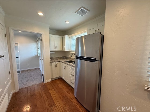 Building Photo - 5290 E El Roble St