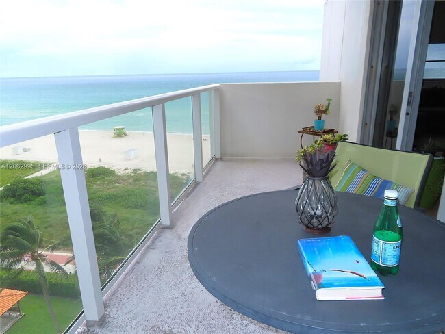 Building Photo - 5701 Collins Ave