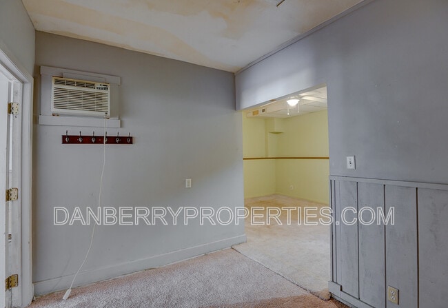 Building Photo - 134 W Tiffin St