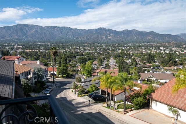 Building Photo - 3435 Oakmont View Dr