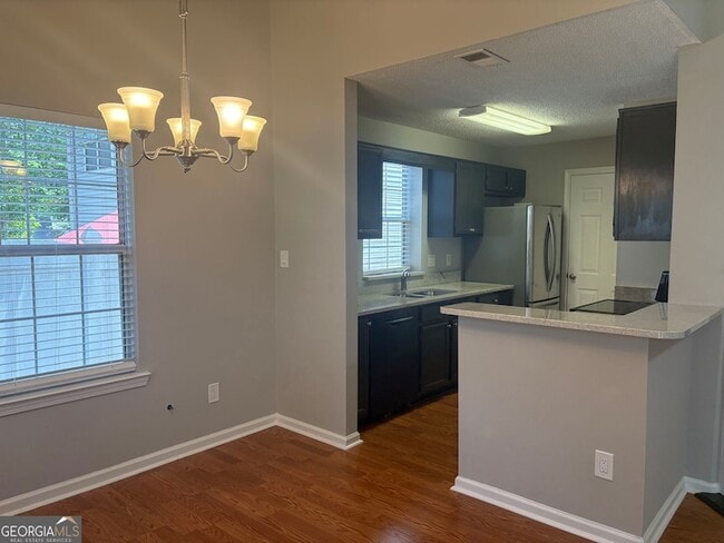 Building Photo - 304 Everdale
