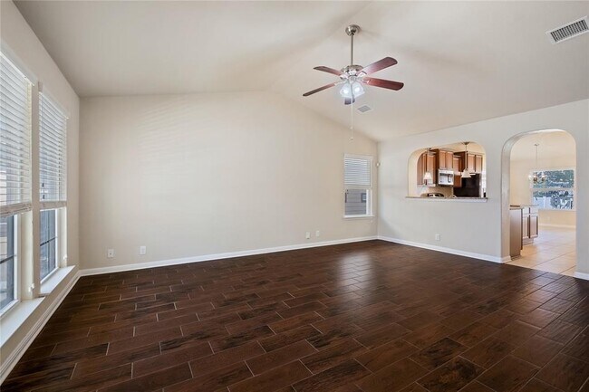 Building Photo - 708 Niobrara River Dr