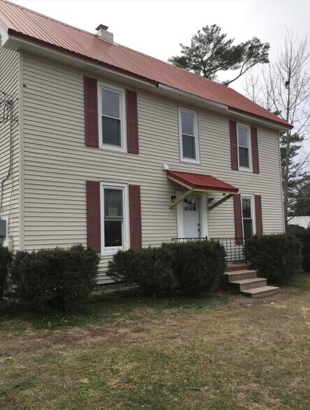 front entry - 1406 Mount Hermon Rd