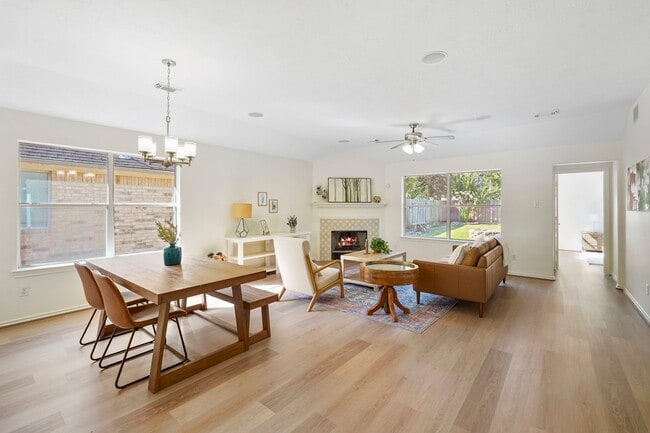 Building Photo - 22015 Bronze Leaf Dr