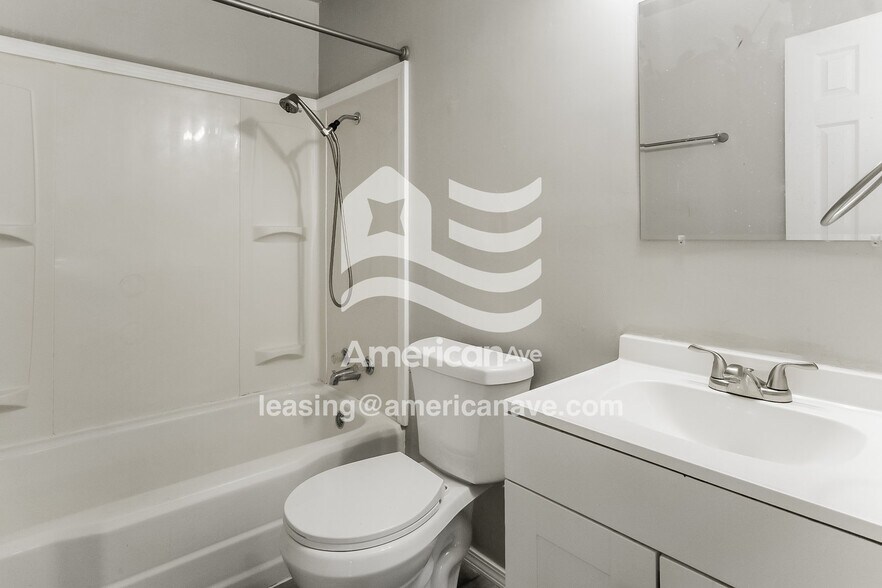 Building Photo - 4540 S 31st W Ave