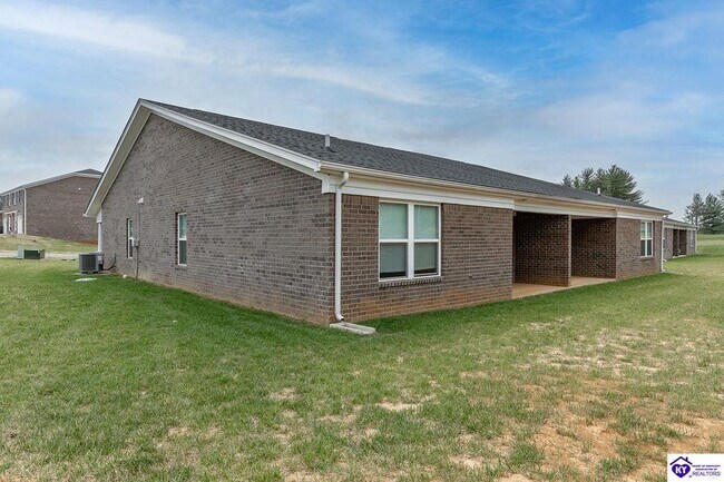 Building Photo - 307 Breckinridge Cir