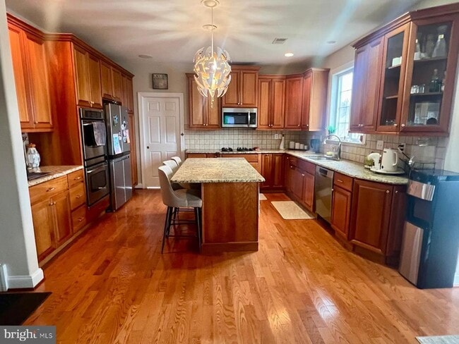 Building Photo - 101 Richards Way