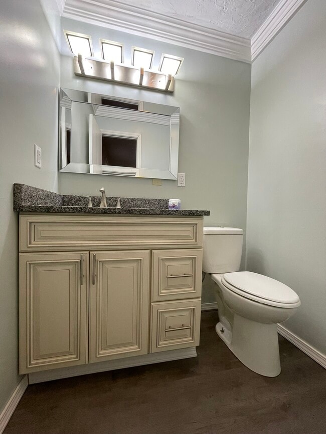 Building Photo - 3149 Glenwood Dr