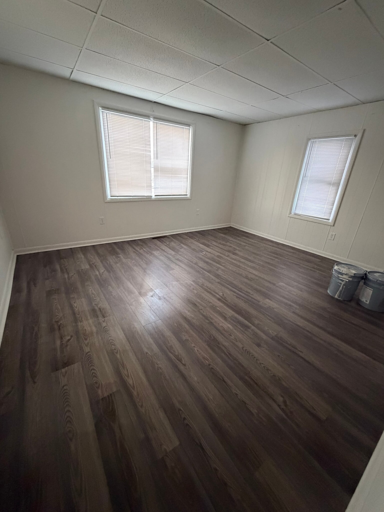 Building Photo - 1048 N Jefferson St