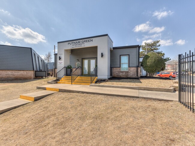 Putnam Green - Leasing Office - Putnam Green