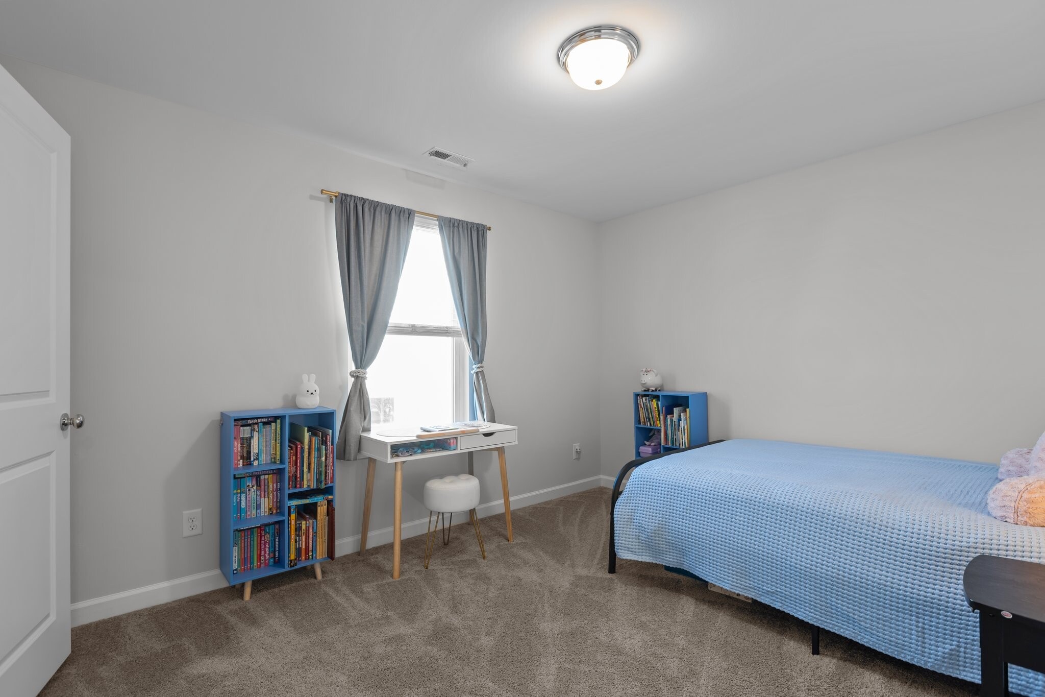 Building Photo - 604 Craftsman Rdg Trl