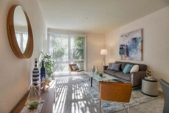 Building Photo - 1488 El Camino Real