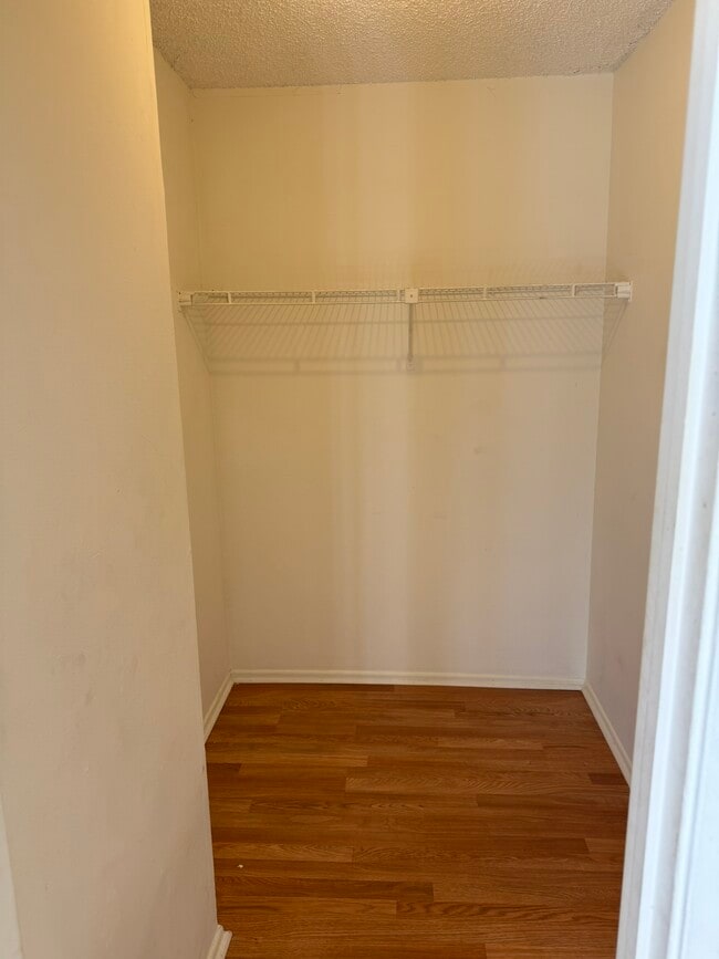 Building Photo - 6106 Wilderock Dr