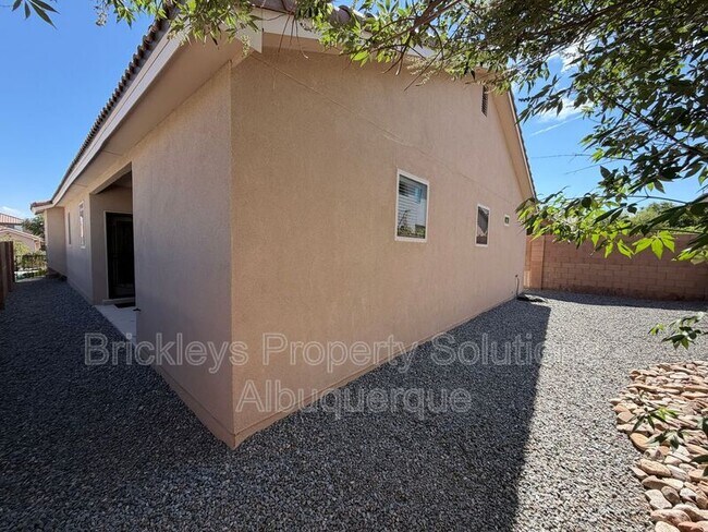 Building Photo - 5815 Mafraq Ave NW