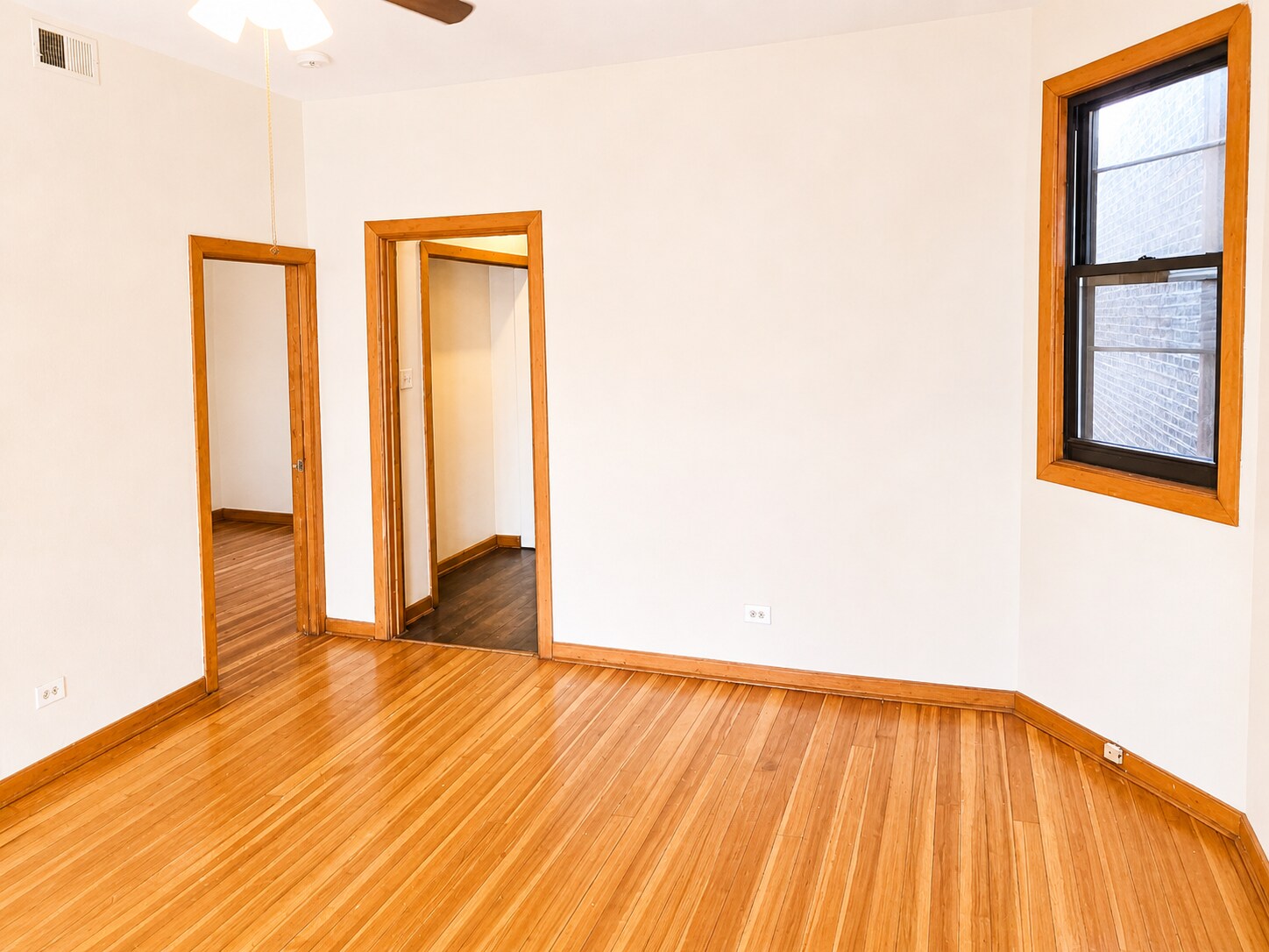 Building Photo - 2825 N Milwaukee Ave