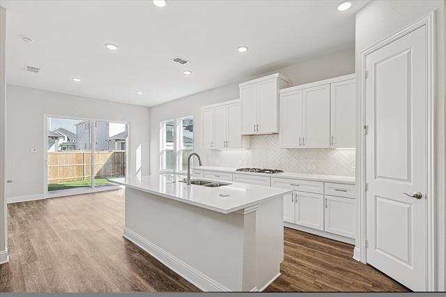 Building Photo - 11458 Chartwell Ct