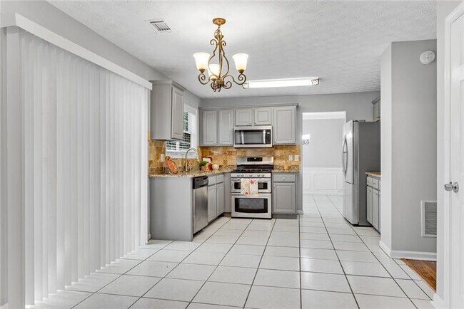 Building Photo - 1826 Chasewood Park Dr