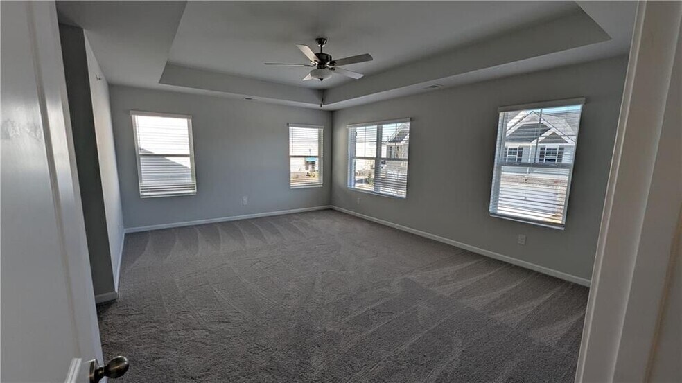 Building Photo - 427 Lanier Cir