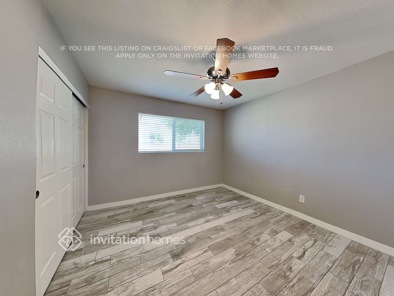 Building Photo - 7327 E Palm Ln
