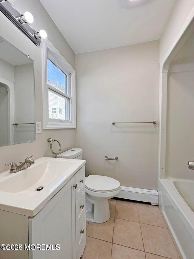 Building Photo - 405 Old Bridge Rd