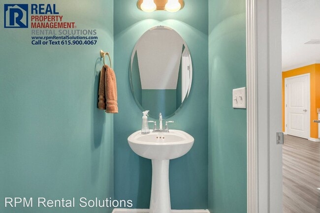 Building Photo - 2 br, 2.5 bath House - 3511 Nightshade Dr.