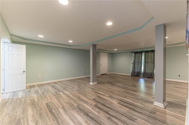 Building Photo - 3873 Princess Ct