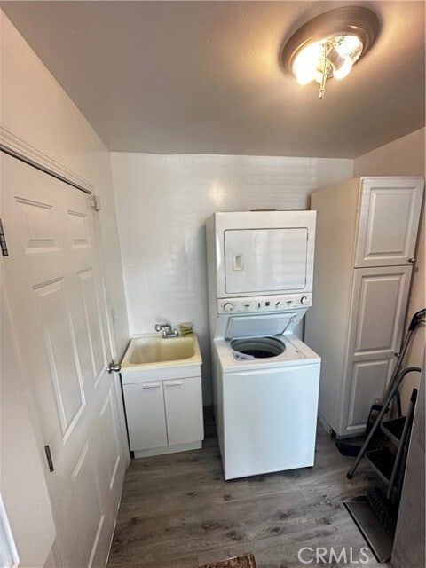 Building Photo - 1047 E Spicer St