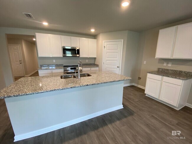 Building Photo - 24641 Alamitos Trace Dr