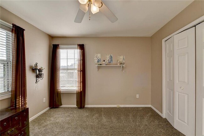 Building Photo - 236 Windy Cir