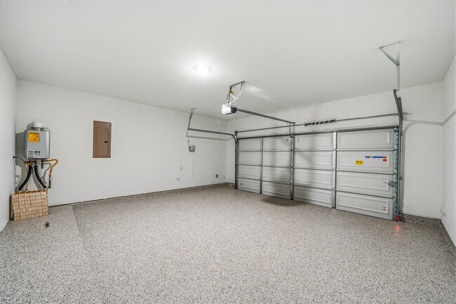 Building Photo - 22135 Rangemore Dr