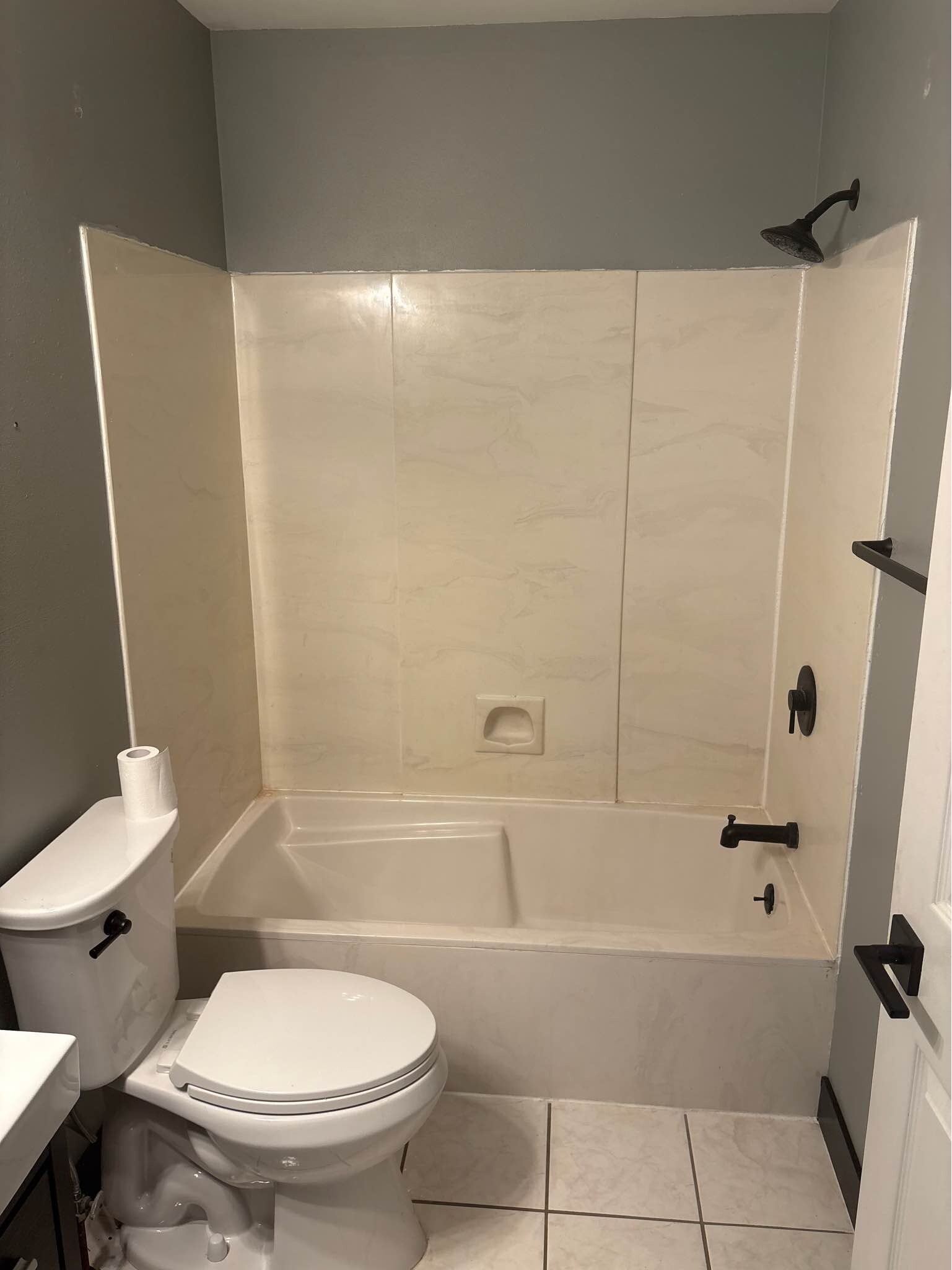 Building Photo - 7302 Gladstone Dr