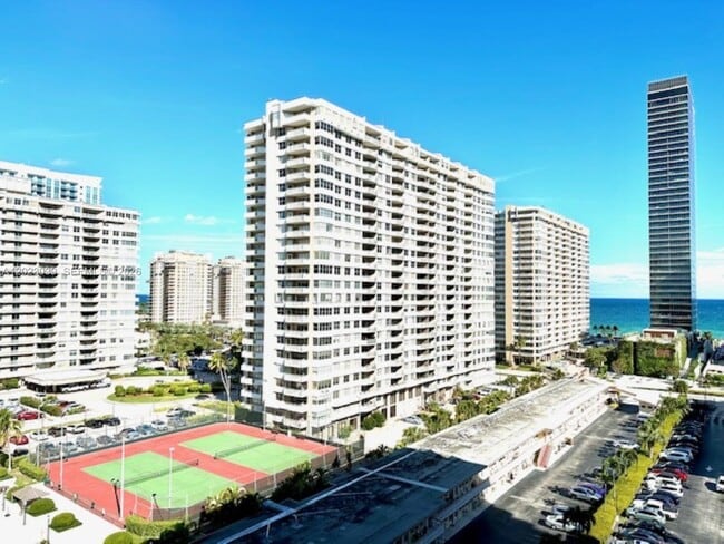 Building Photo - 2017 S Ocean Dr