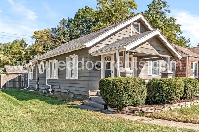 Building Photo - 1602 E 46th St