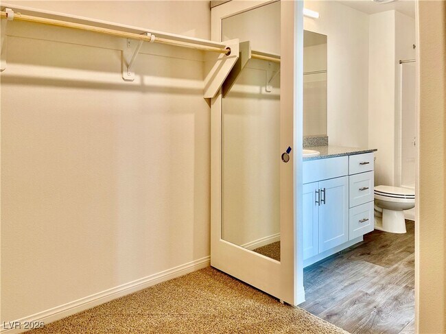 Building Photo - 12185 Scarlet Ember Rd