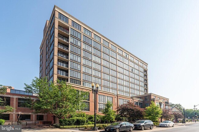 Building Photo - 437 New York Ave NW