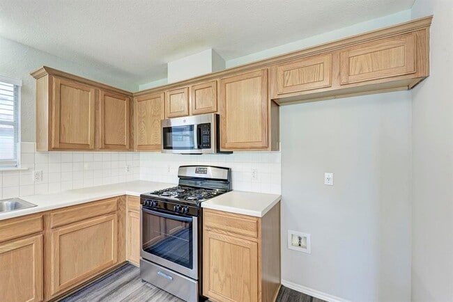 Building Photo - 709 Horizon Trail