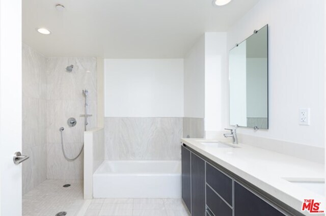 Building Photo - 807 N Hudson Ave