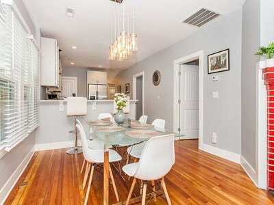 Building Photo - 26 Hanover St