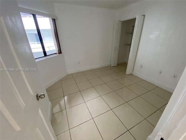 Building Photo - 8365 SW 152nd Ave