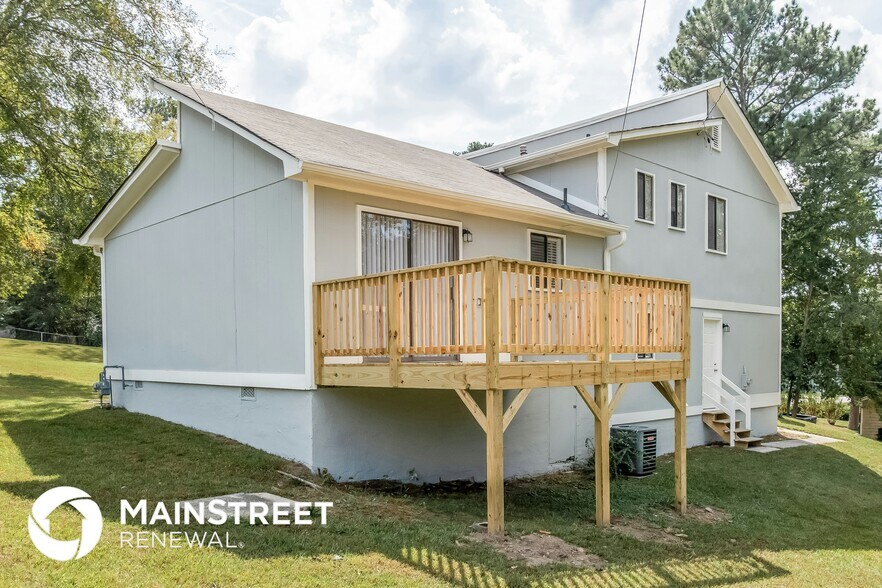 Building Photo - 2264 Rocklane Dr