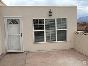 Building Photo - 671 N 275 W