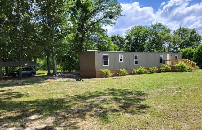 Building Photo - 1739 Clover St
